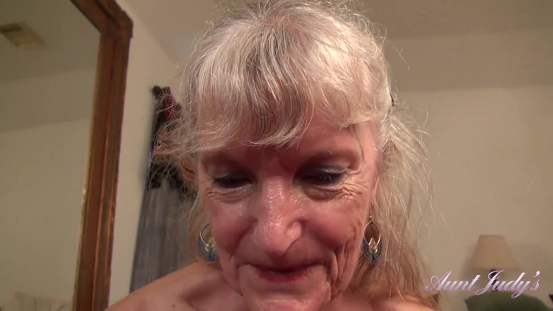 Aunt Judy's: AuntJudys - 69yo Texas amateur GILF Diane jerks you off (POV handjob)