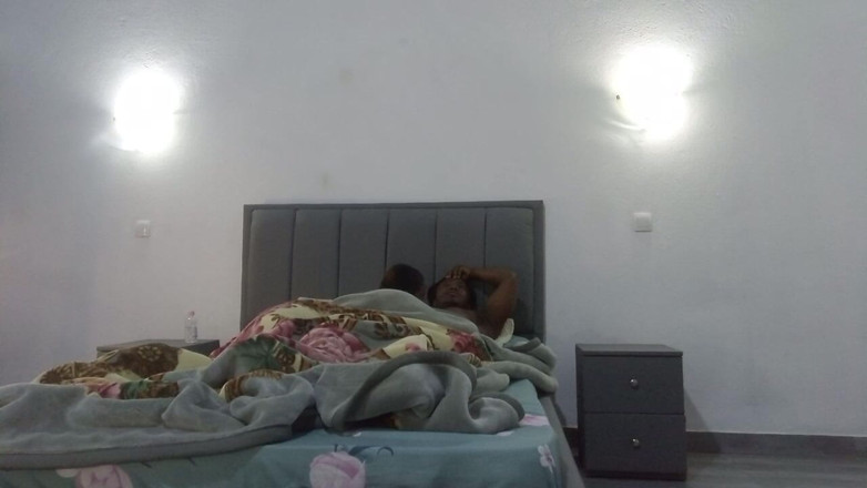 BMCs: Orgazma ulaşana kadar penisimde romantik seks yuvarlanmayı seviyorum