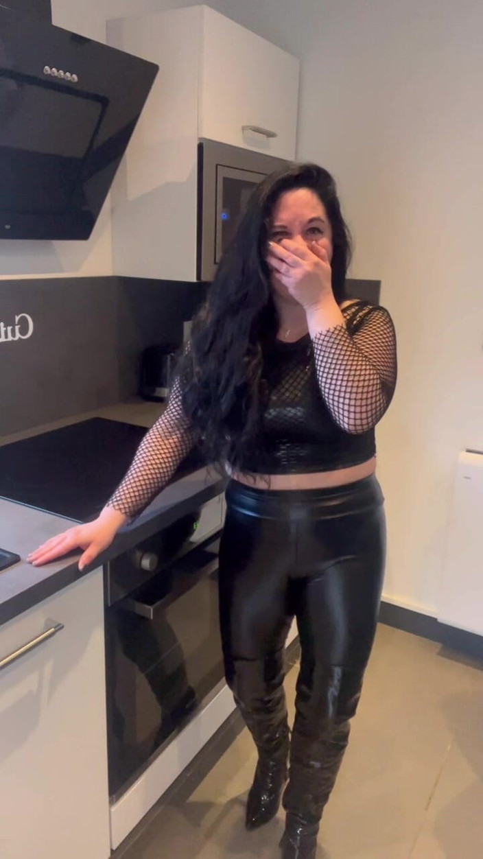 Maitresse Clara: Ponížení tvého malého ptáka