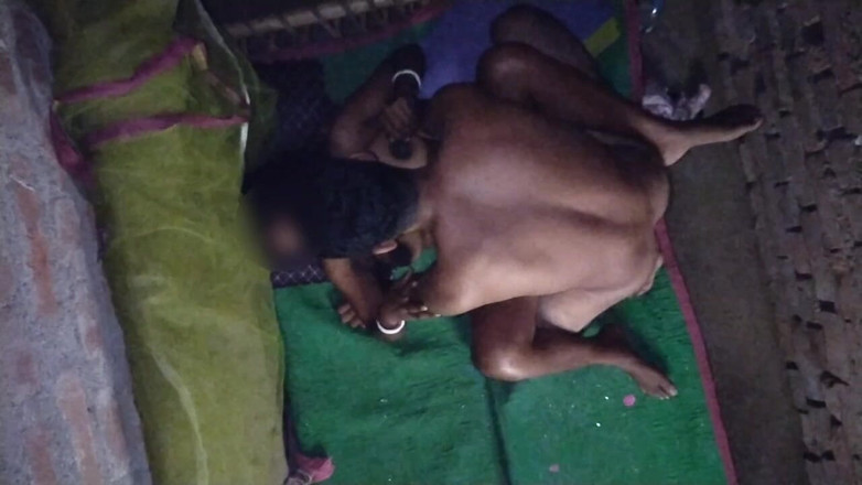 Pumi: Desi stiefschwester mit hartem Chudai-dorf