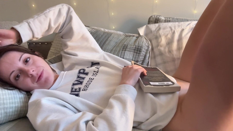Nadia Foxx: Övertyga din flickvän att knulla men hon får dig att...