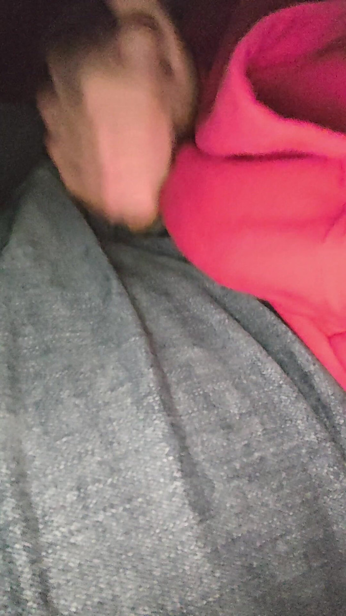 Themilkman618: Masturbuje při řízení
