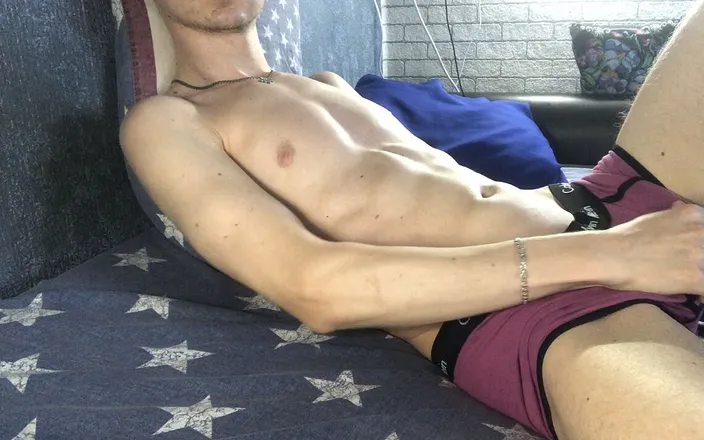 MaxHotty: Jerking off and Big Cum