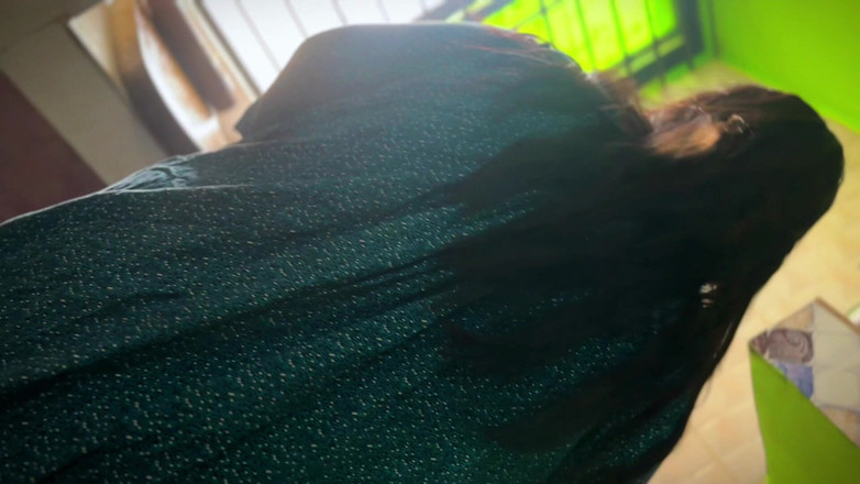 Your Boy's Cum: ホットなミルフ・ムスリムのバービーが、キッチンで料理をしている間にデバールにアナルセックスされる - アラブ人アナルセックス