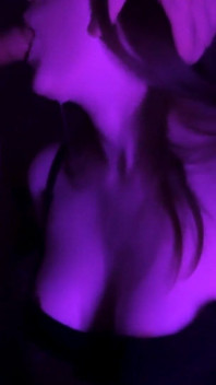 Pompino salivosa dalla moglie di un amico