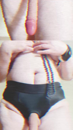 VikkiGeorgia: Fantezie crudă cu straponess