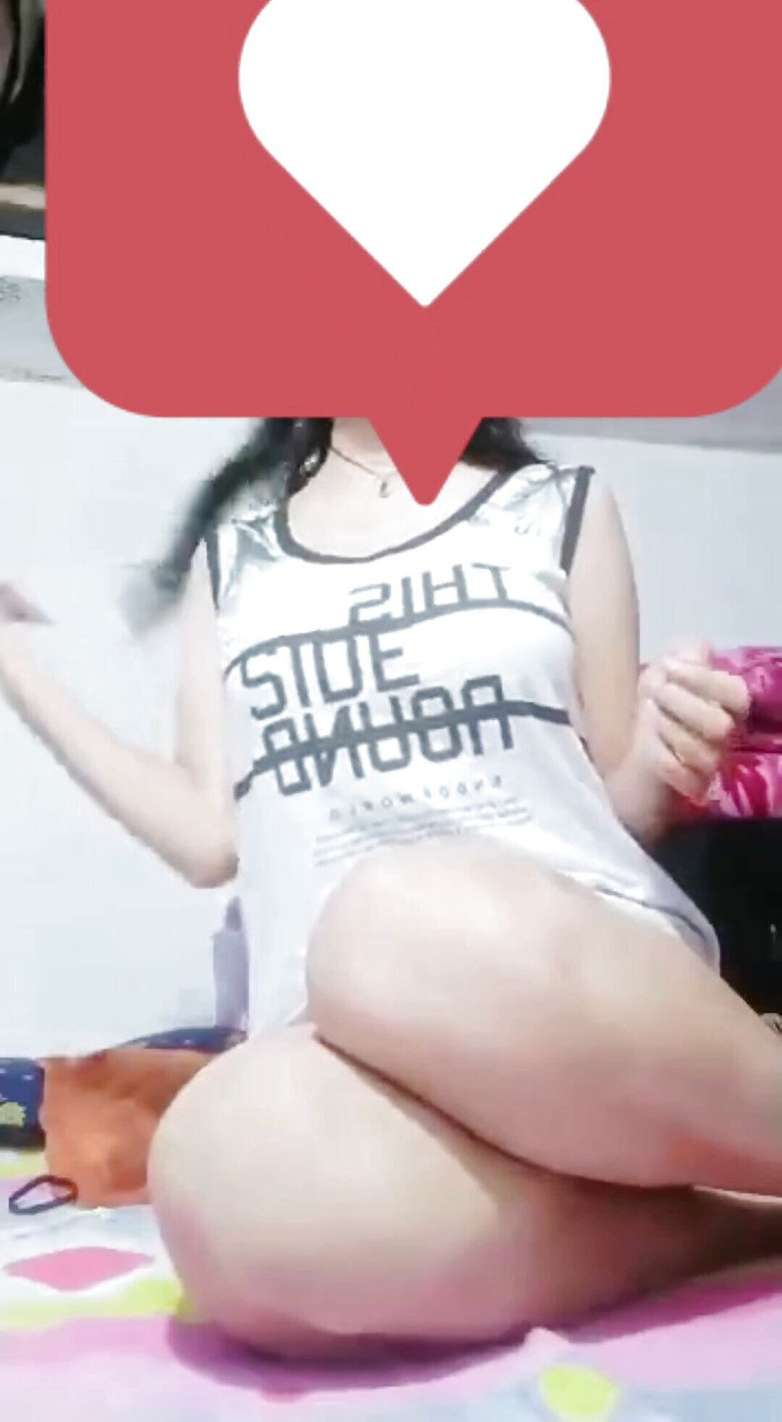 Lucifer 555: Těsná kundička bílé panny