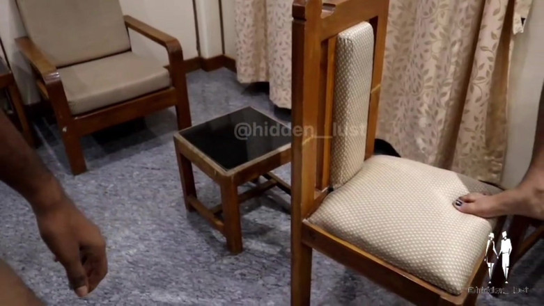 Hot Nisha bhabhi: Bhabhi scopa in hotel