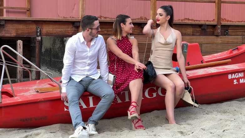 Jet sex prod: Sahilde bırakılır