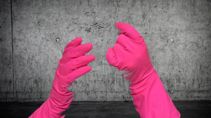 Ari Kajira: อาริกะจิระ ถุงยางสีชมพูล่องหน
