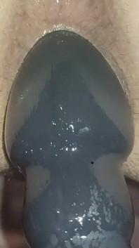 Sexe oral avec un gode, masturbation anale