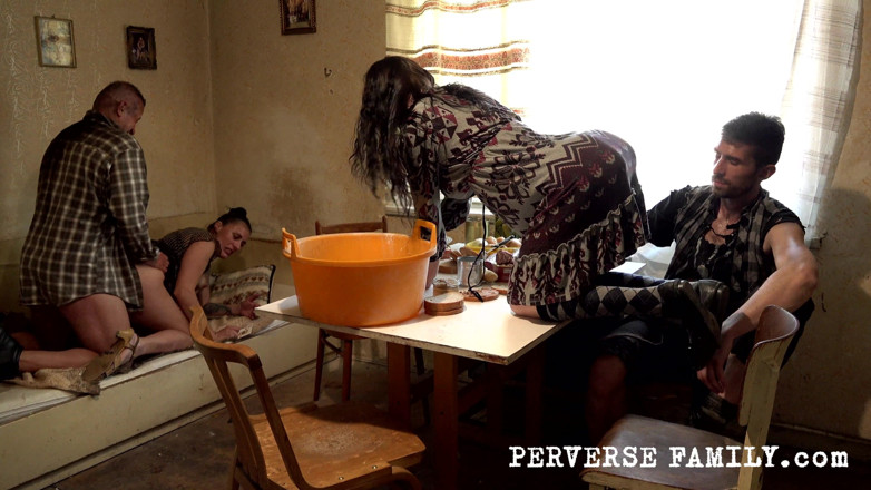 Perverse Family: Familia perversa 38.1 (temporada 3): Tiempo de juego en el hogar