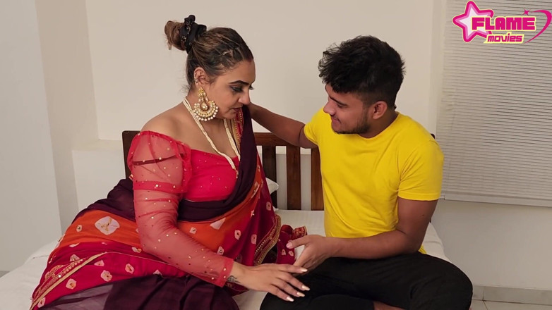 DesiHeat Studio: Desi Bhabhi Hardcore Sex with Desi Boy