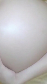 핫한 봄 탈출. 개인에서 만나는 거유 안마사, 대담한 시선으로 친밀한 세션이 강렬하게 바뀝니다.