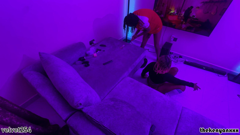 THEKENYANXXX: Sunday Evening Fuck Just After Watching Football