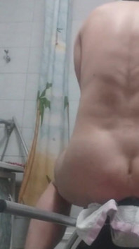 私の肛門の巨人