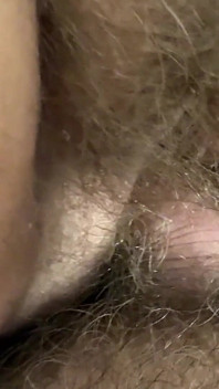 Orta yaşlı seksi kadın kocası işteyken amının içine boşalmama izin veriyor - milky mari