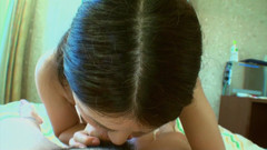 Very hot hardcore: Güzel Koreli genç kız sikini sıvazlamada göğüslerini kullandı