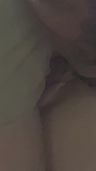 Close-up poesje creampie