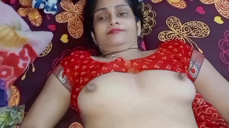 Janvibhabhii: インドの新婚少女が義理の弟にピンクのマンコにペニスを挿入させた、ヒンディー語のジャンヴィ・バビのセックスビデオ