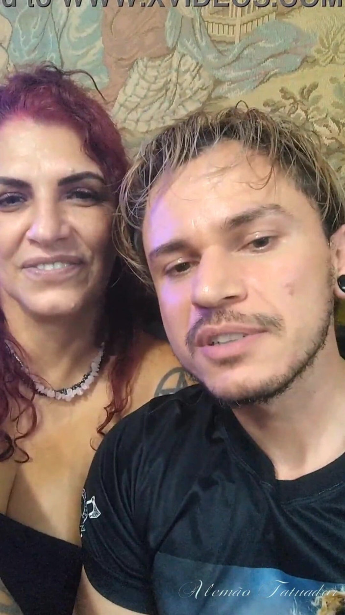 Amador: Tatoueuse allemande et Melissa débaucheuse en coulisses