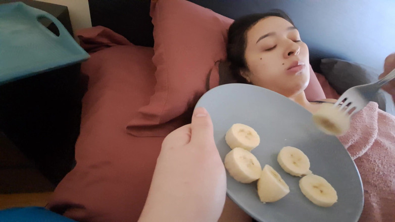 Miss Squirting: După operație, soția ejaculează și primește spermă pe față de la...