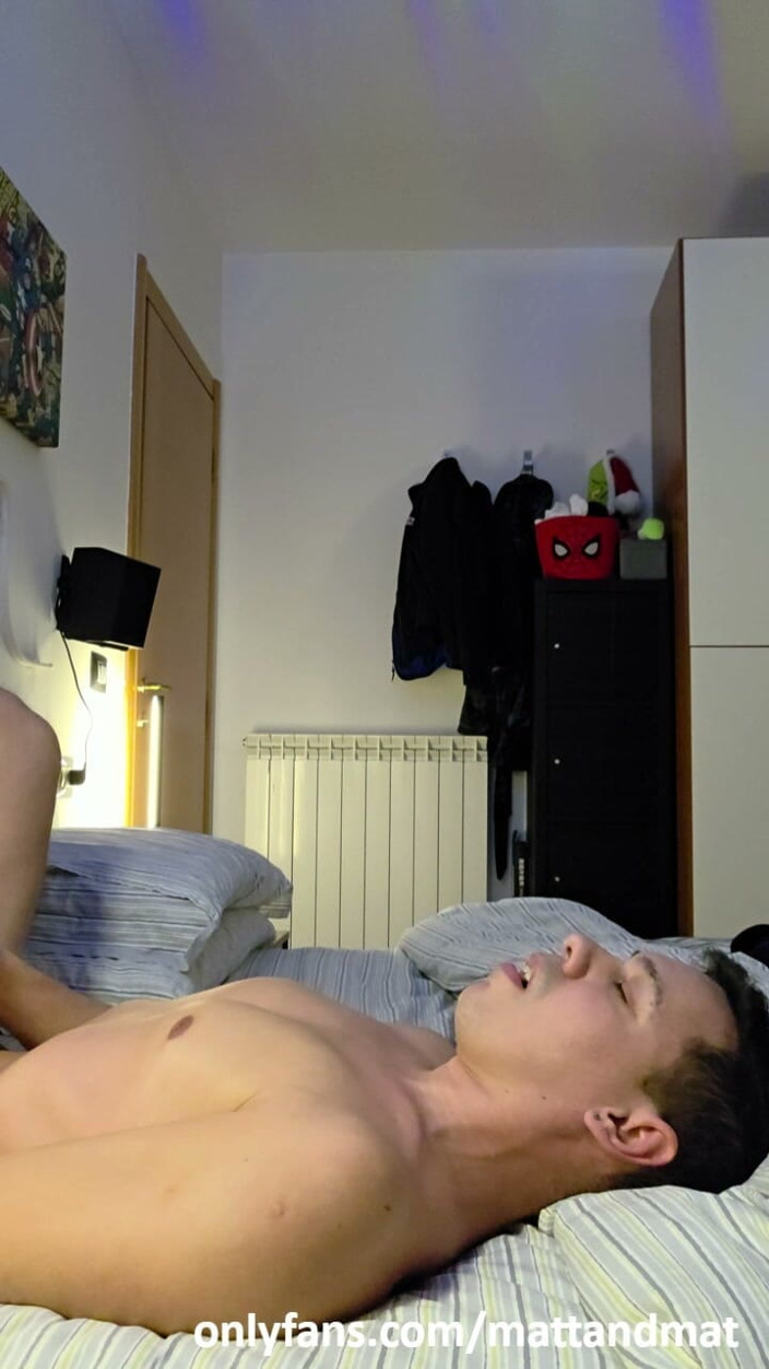 Matt_AP: I Jerk off and Cum in My Mouth