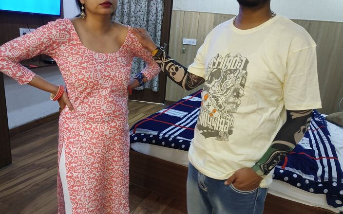 Horny couple 149: Indisk het tjej knullades av hyresvärden