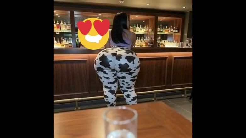 Xprohibidox1: Niecierpliwy tyłek w barze