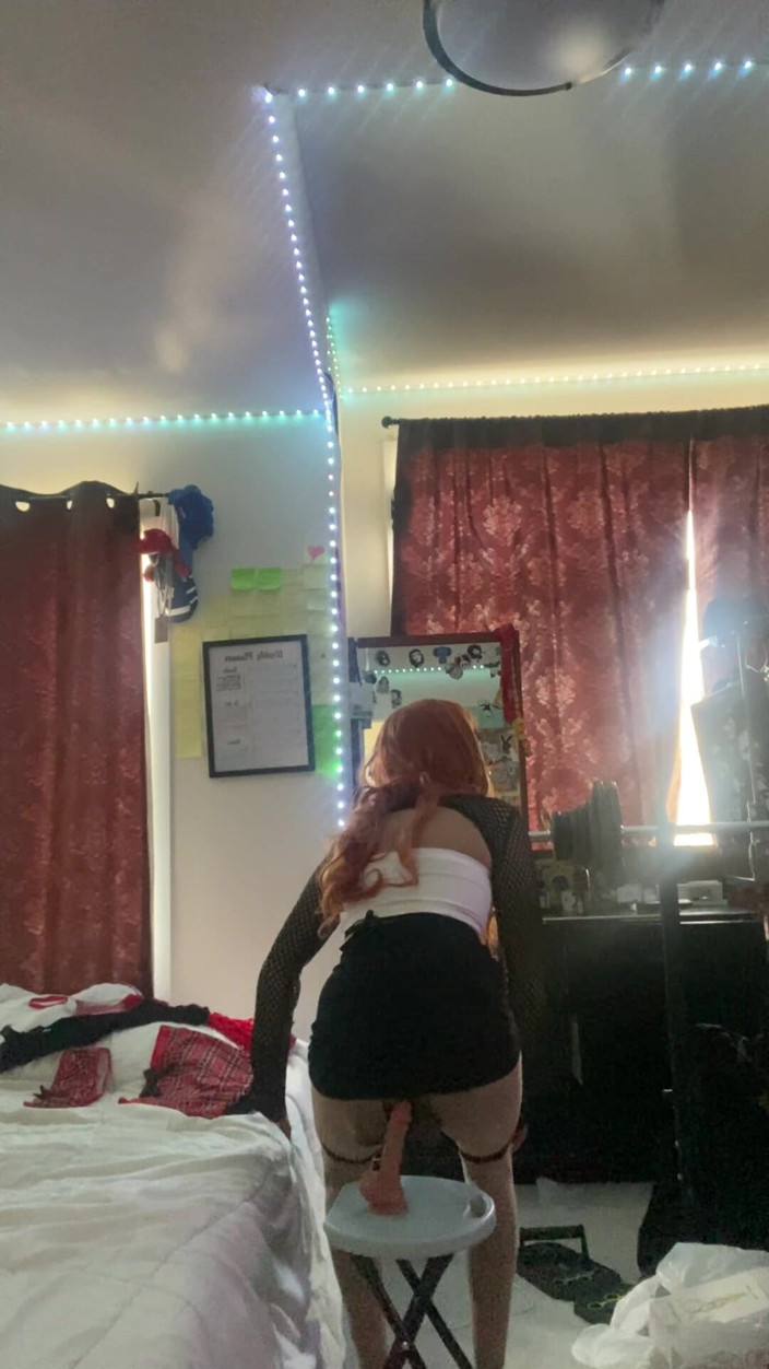 FemBoyAmi: Heißer femboy im büro, inder
