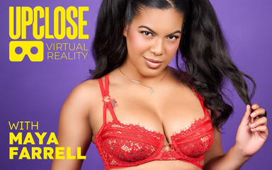Up Close VR: De aproape VR - gagica cu codițe Maya Farrell te fute...