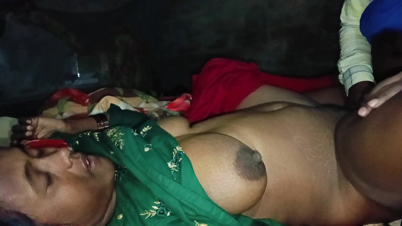 Ghazipur Uttar: Videoclipuri virale desi hindi bhabhi love fierbinte și