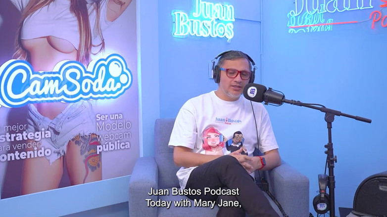 JuanBustos: มารีเจน ลาติน่า สักลายมือใหม่ ค้นพบการแตกน้ำเงี่ยนครั้งแรก
