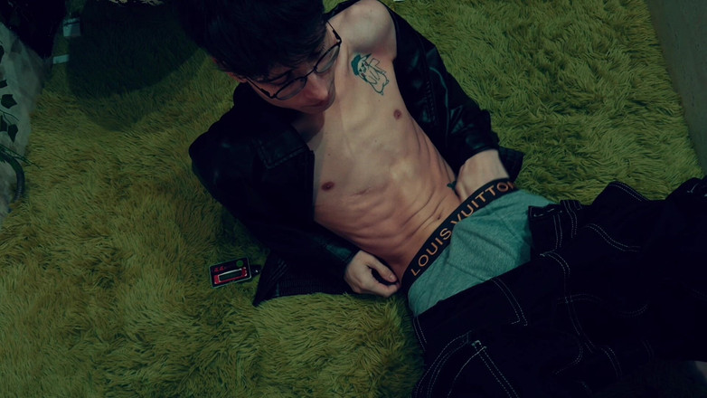 HotDogs studio: Sperma in Den Mund Geschossen, so Süß Getestet