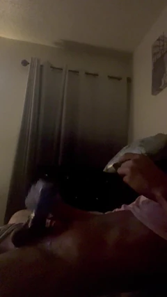 BBC yummie tsトランスニューハーフとラテックス手袋フェチ