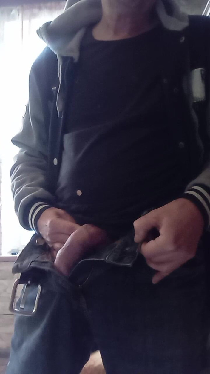 Mcobraxxl: 窗前的立高主义