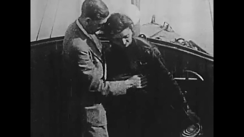 Vintage Erotic Archive: Au Gre des flots, 1925.