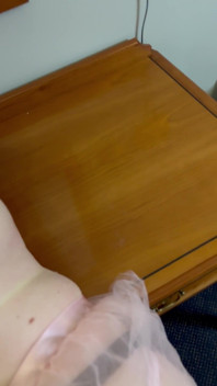 Domina domina checca rovinata sissy scopa La troia lizzy con un dildo a specchio caos coordinando lingerie, punto di vista amatoriale, vera implorazione