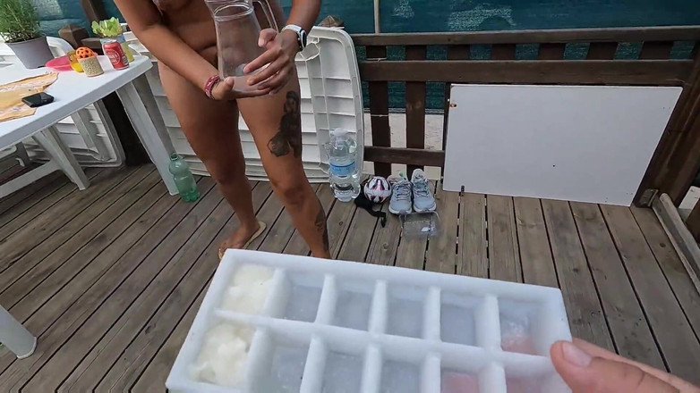 bekycarril: Estamos bebiendo mezcla hecha de pis fresco y cubos de...