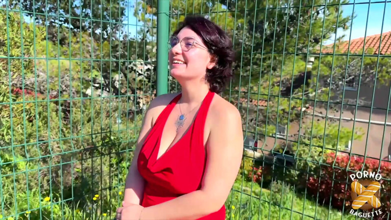 Porno Baguette: Mizaki, gagică sexy, vrea întotdeauna să fie futută