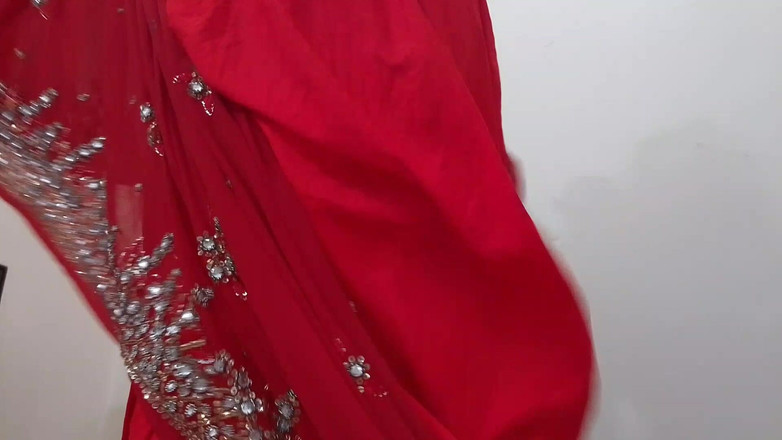 QueenbeautyQB: De seksverslaving van de Indische stiefmoeder en stiefzoon