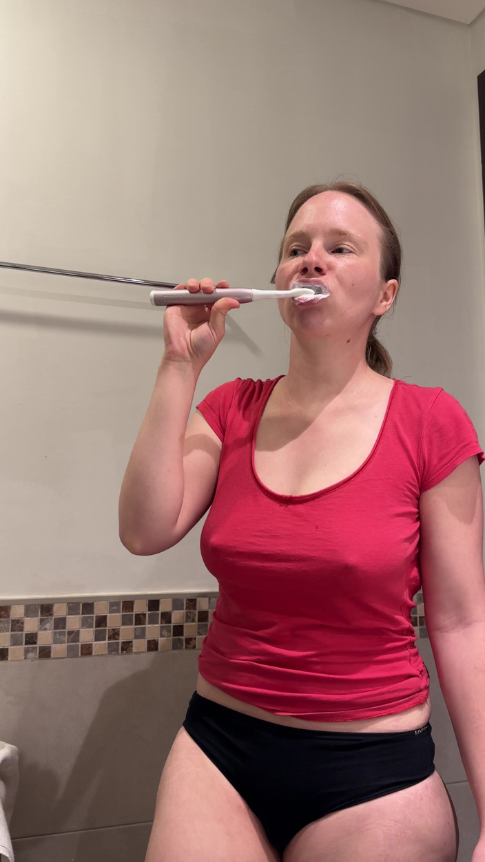 SweetLucy96: My Nipples Are Already so Hard Early in the Morning