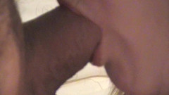 Julie Cunningham: Beyaz çoraplı oral seks