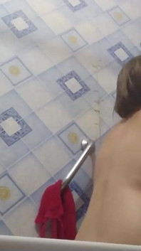 Osprchovali jsme se a šukali jsme jako vždy