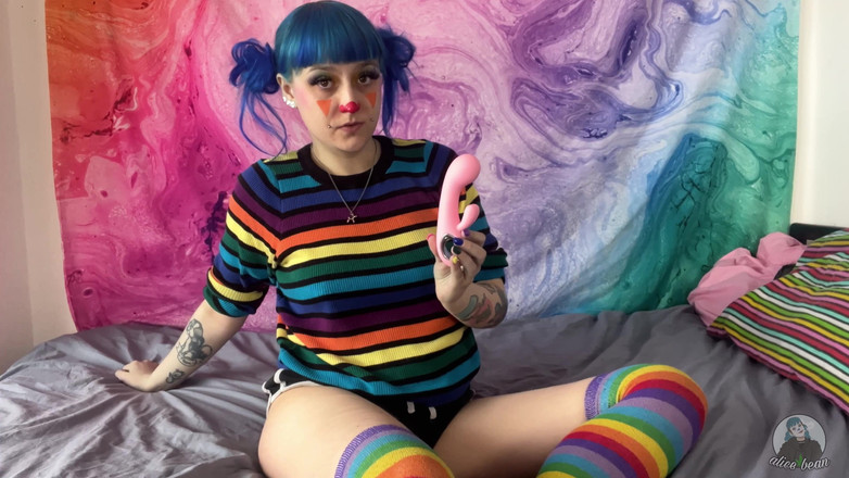 Alice Bean: Micuța Willy Instrucțiuni de masturbare