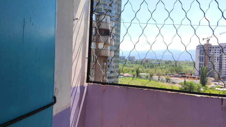 AnGelya G: Vecina mea vrea sex, s-a futut pe la spate pe...