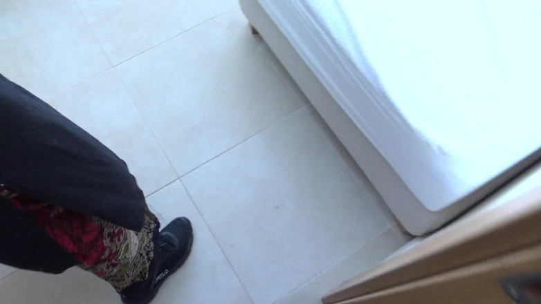 Souzan Halabi: Lady inizia a lavorare in un bordello tedesco