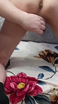 Nachbarin melkt schwanz dann einen tiefen blowjob