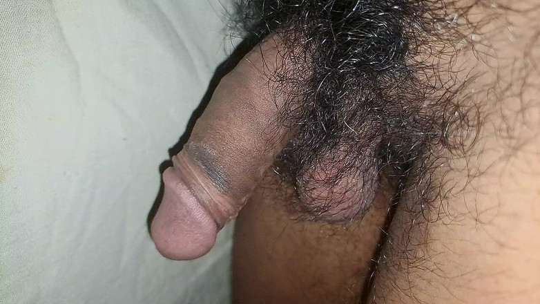 Desi_Porn_India: Un jeune Indien montre sa grosse bite, partie 2.