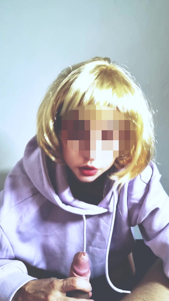 Branquinha De Leite: Pot să-ți scuip pula?